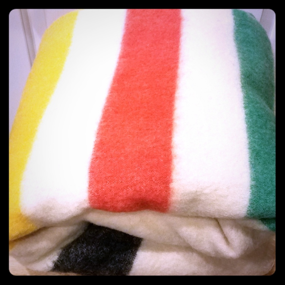Ladies twin size blanket 100% wool whitney